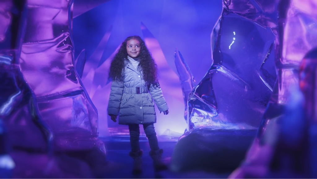 Still frame from a Frozen 2 toy commercial.